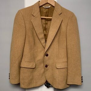 Vintage Woman’s blazer/ jacket 100% Camel hair